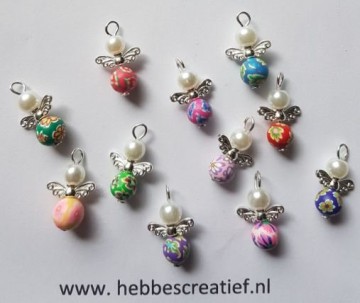 Engeltje bloemenkraal