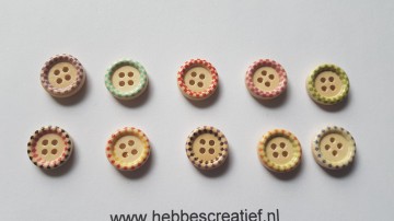 Knoopjes versierde rand