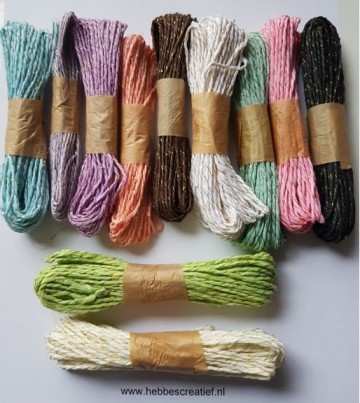 Papiertouw kleur met gouden draadje